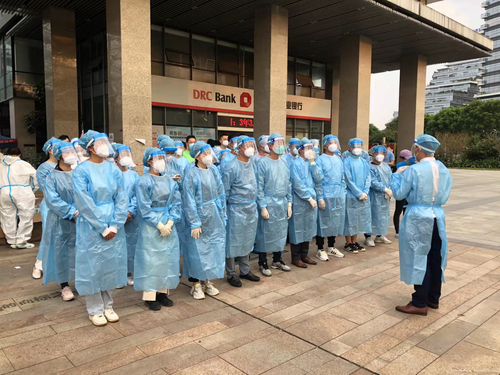 抗疫守卫战，，1066vip威尼斯一直在！！