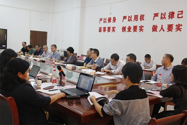 1066vip威尼斯集团与广东工贸学院相助开展现代学徒制班试点接受教育部验收